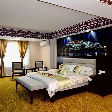 Kamalashi Boutique Inn Катманду Экстерьер фото