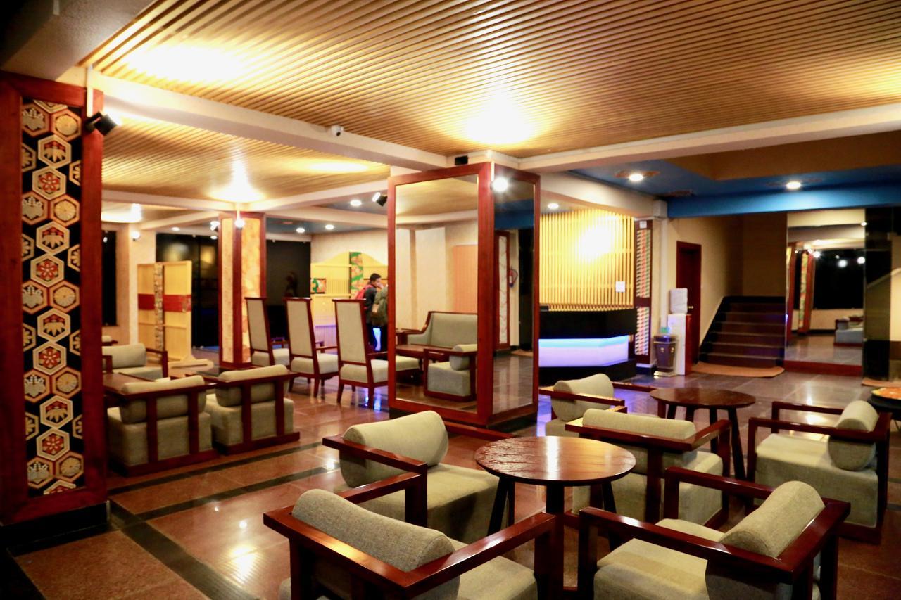 Kamalashi Boutique Inn Катманду Экстерьер фото