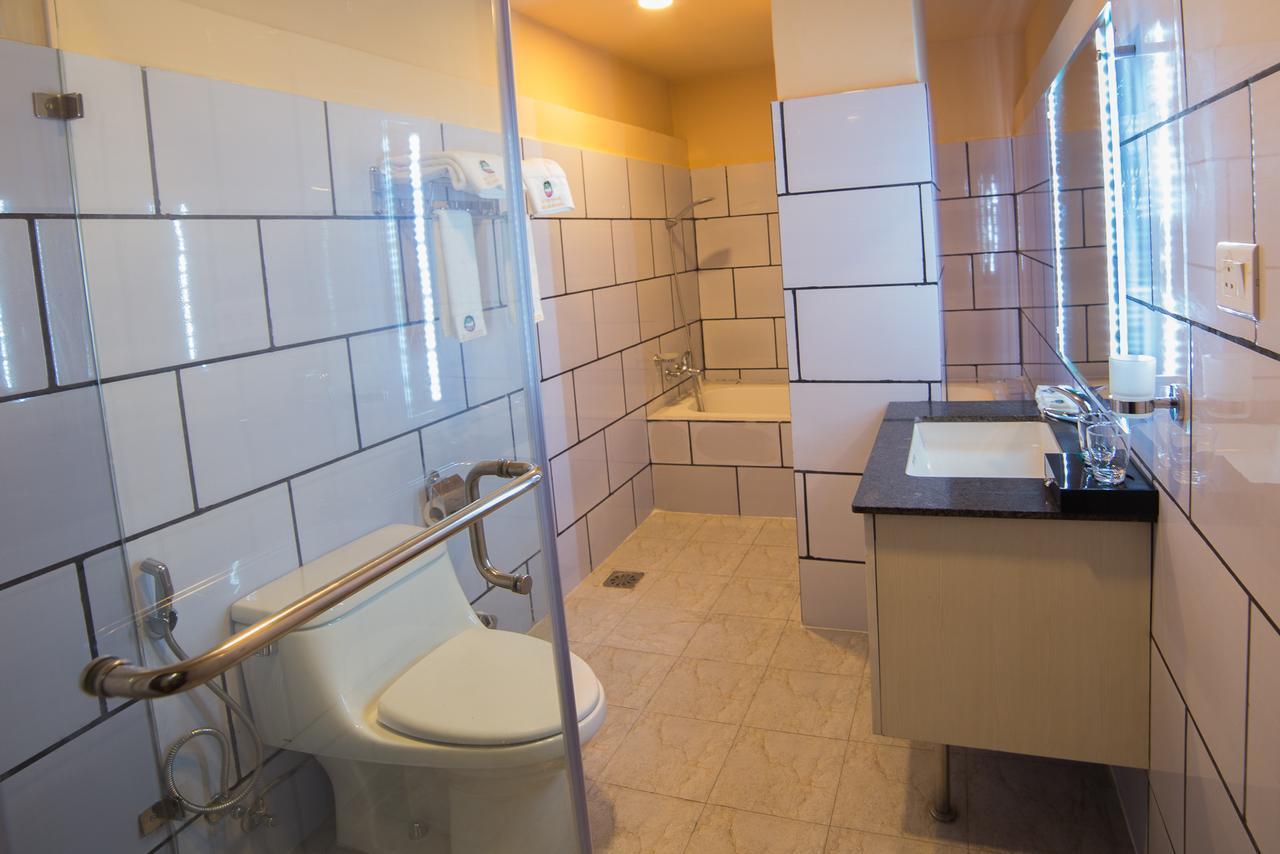 Kamalashi Boutique Inn Катманду Экстерьер фото